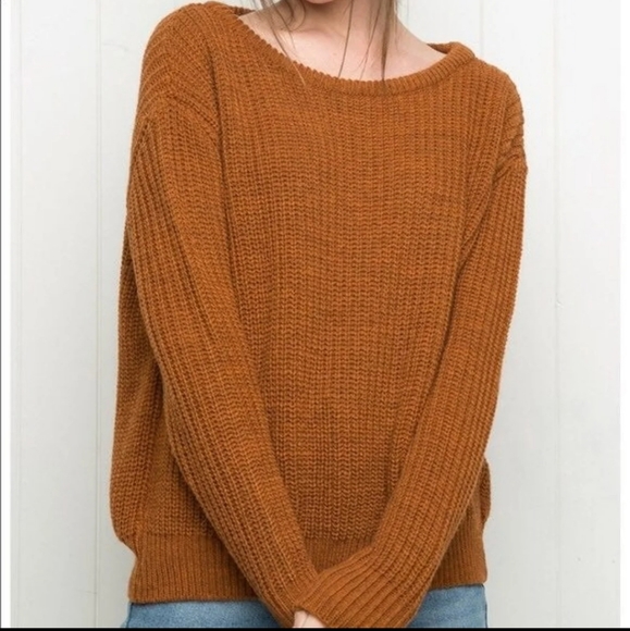 Brandy Melville Sweaters - Brandy melville rust sweater